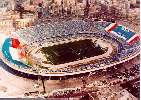 Le stade avant la rennovation de 90
				vu d' hellicopter